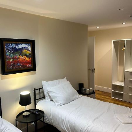 אדינבורו Twin Room With En-Suite מראה חיצוני תמונה