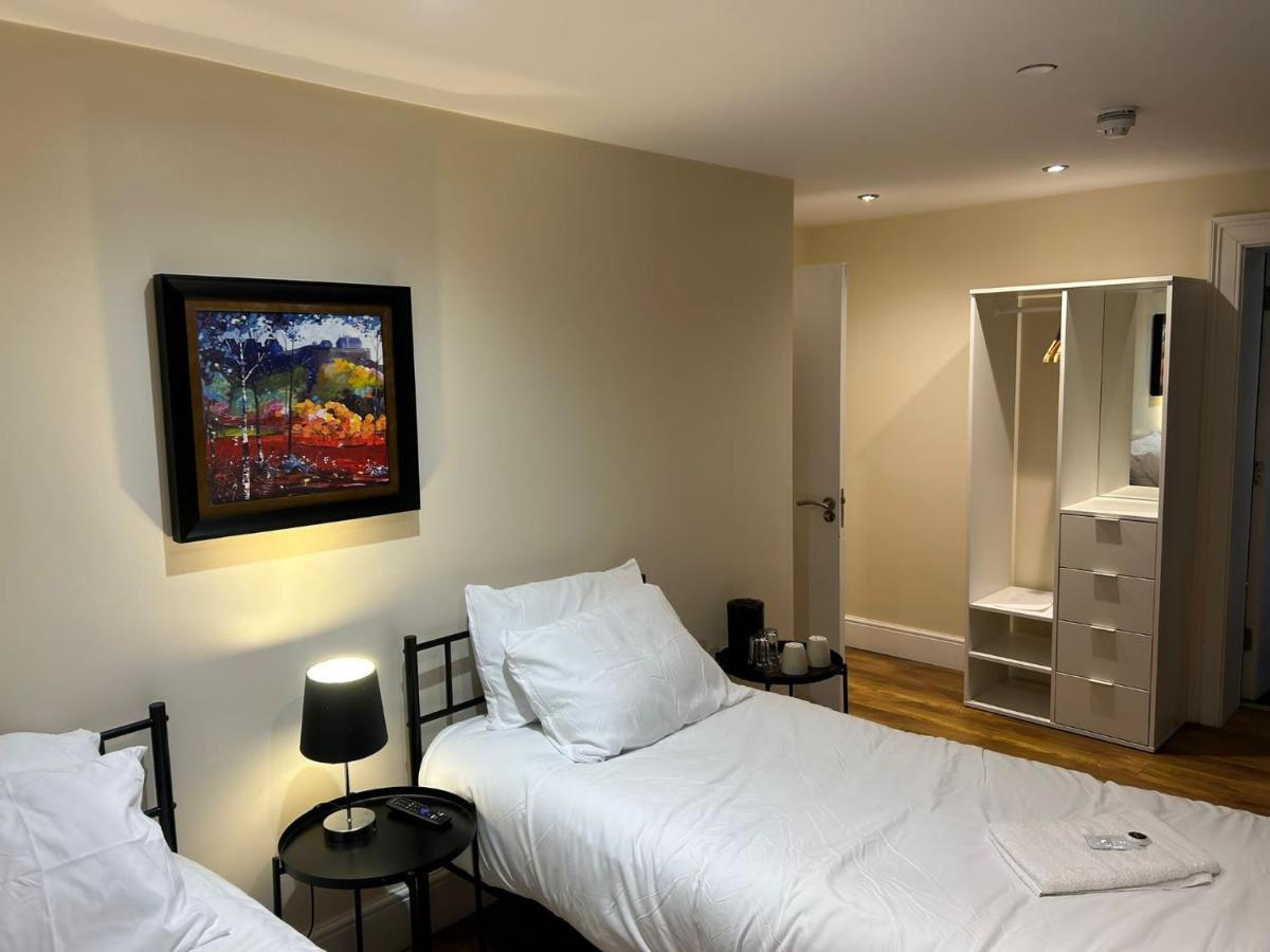 אדינבורו Twin Room With En-Suite מראה חיצוני תמונה